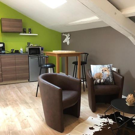 La Cabane Centre La Breche Wifi Calme Linge De Pressing นีออร์ ภายนอก รูปภาพ