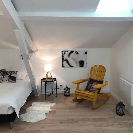 La Cabane Centre La Breche Wifi Calme Linge De Pressing นีออร์ ภายนอก รูปภาพ